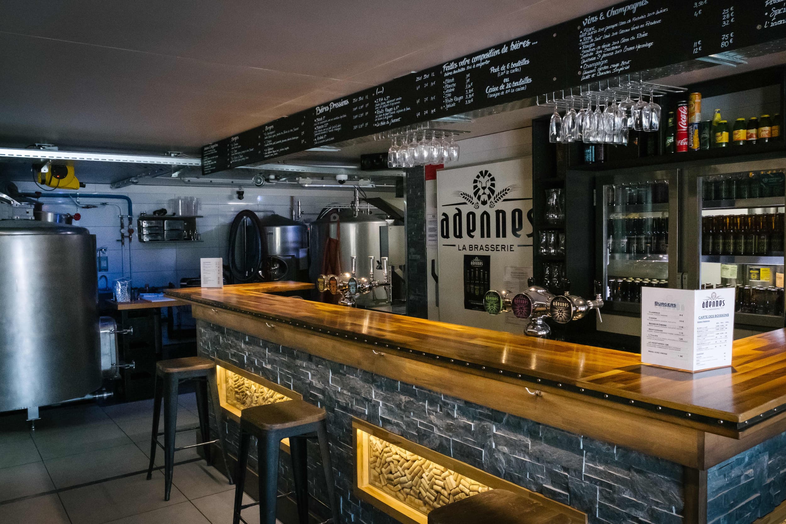 breweries/3c45c042-594f-4465-82af-17e76798b26d/adennes-la-brasserie-qla8Gswa4vVjC5vcDjzFlvkOumR4qa.jpg